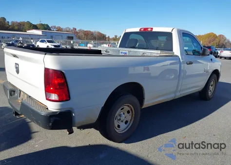 2019 Ram 1500 Classic Tradesman 4X2 8' Box from USA, damaged, VIN 3C6JR6DG3KG502415